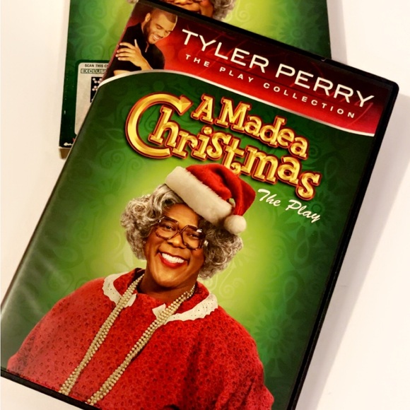 Holiday Play DVD with Red Cover - Picture 1 of 5